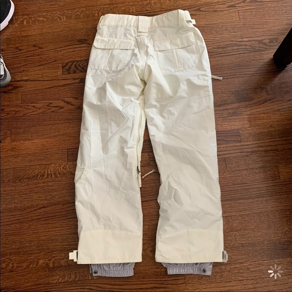 Turbine Snow Pants - Picture 7 of 9
